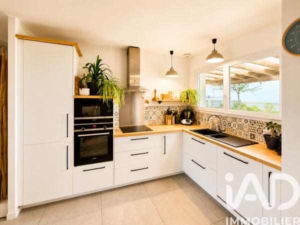 Maison à vendre 4 pièces 80 m² Saint-Vincent-sur-Jard
