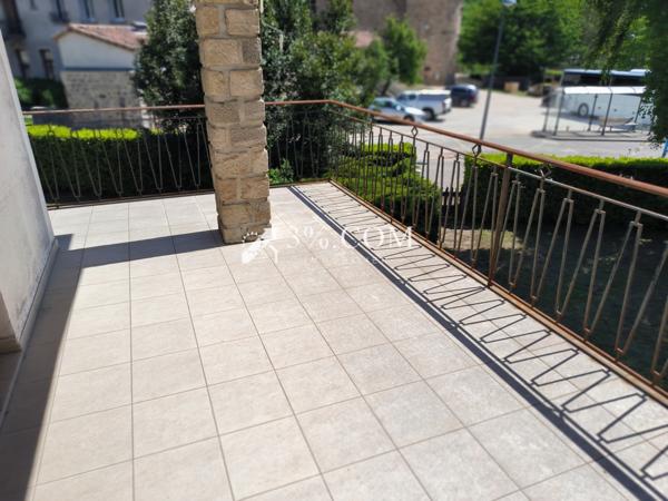 Maison 6 pièce(s) 5 chambre(s) 135 m²