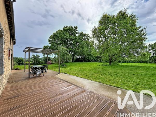 Maison à vendre 9 pièces 261 m² Saint-Aubin-d'Aubigné
