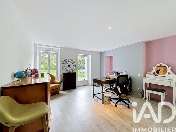 Maison à vendre 9 pièces 261 m² Saint-Aubin-d'Aubigné