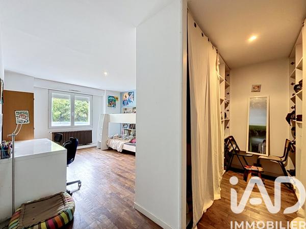 Maison à vendre 9 pièces 261 m² Saint-Aubin-d'Aubigné