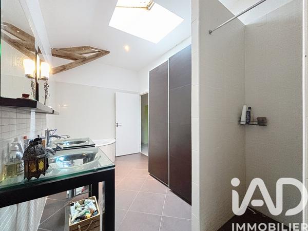 Maison à vendre 9 pièces 261 m² Saint-Aubin-d'Aubigné