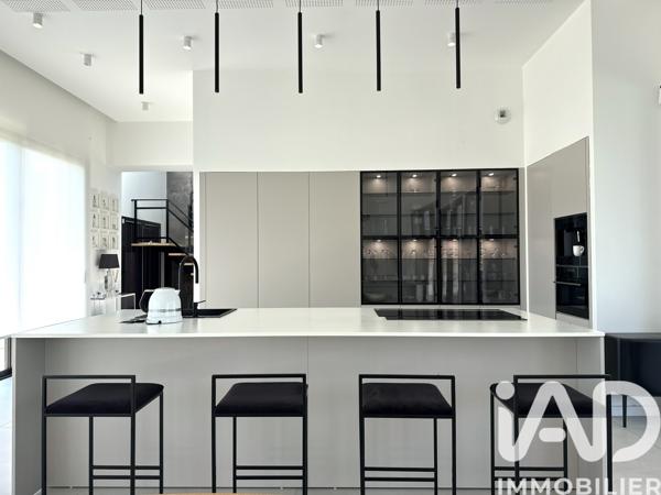 Maison à vendre 6 pièces 240 m² Montreuil-Juigné