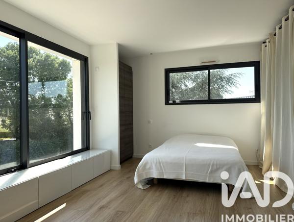 Maison à vendre 6 pièces 240 m² Montreuil-Juigné