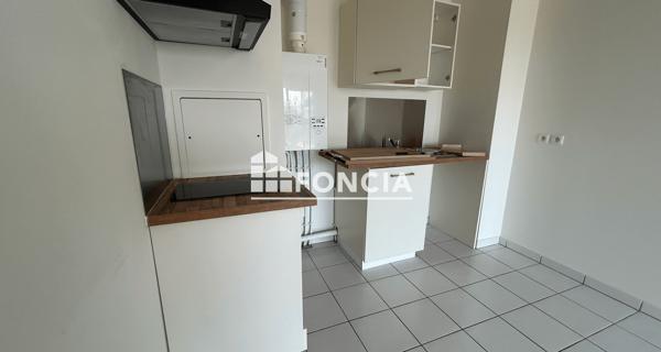 Location Appartement 2 pièces 44.75 m² - Nanteuil-lès-meaux 77100