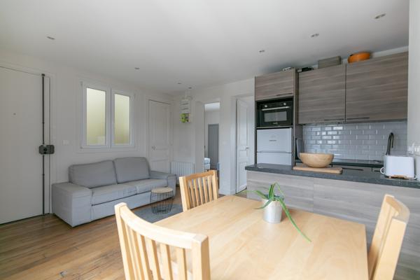Appartement
         3 pièces
        - 40 m² Exclusivité 485 000 € *