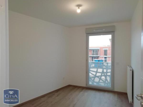 Appartement à louer 4 pièces 79.6m²