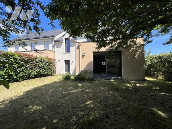 MAISON DE TYPE 5  A VENDRE