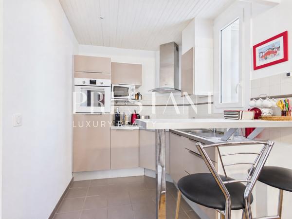 Biarritz hyper-centre – Bel appartement familiale de caractère, BIARRITZ