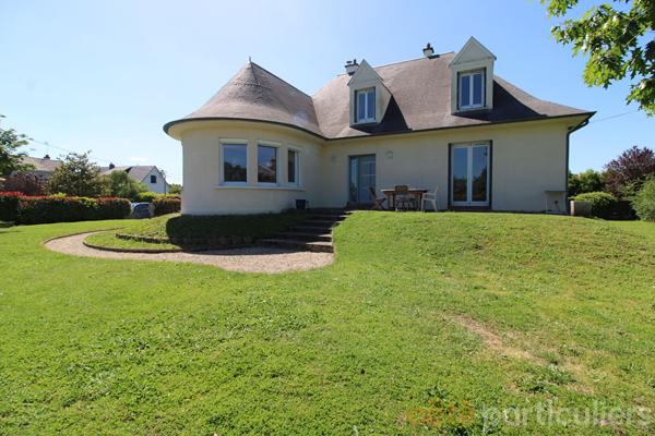 Vente
                Maison200 m² - 8 Pièces -
                    SAINT JEAN LE BLANC (45650)