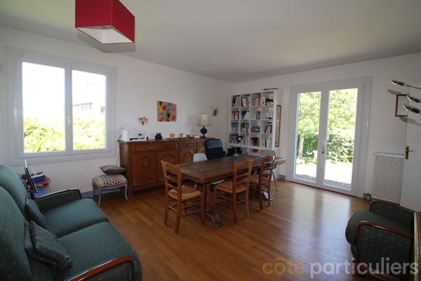 Vente
                Maison200 m² - 8 Pièces -
                    SAINT JEAN LE BLANC (45650)