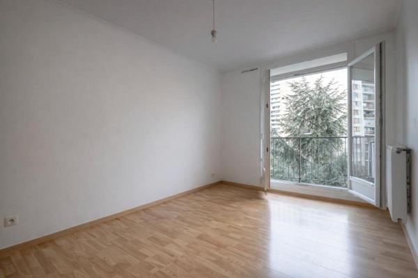 Appartement Vitry Sur Seine 5 pièce(s) 102.23 m2