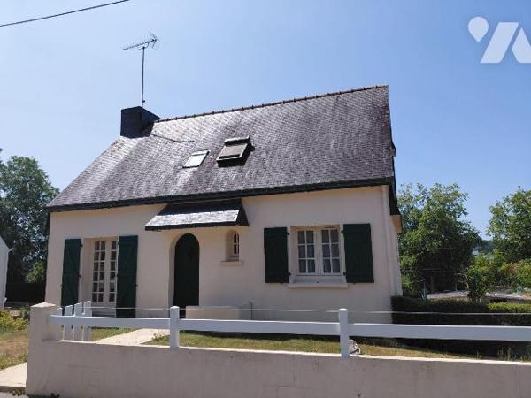 Maison 4 pièces à vendre à Pontivy (56300) - 90 m² - 3 chambres - Garage - Terrain 547 m²

Si...