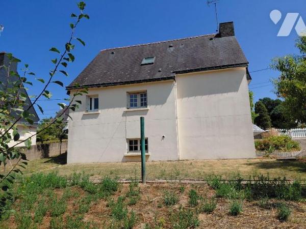 Maison 4 pièces à vendre à Pontivy (56300) - 90 m² - 3 chambres - Garage - Terrain 547 m²

Si...
