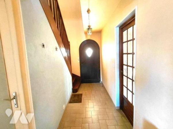 Maison 4 pièces à vendre à Pontivy (56300) - 90 m² - 3 chambres - Garage - Terrain 547 m²

Si...