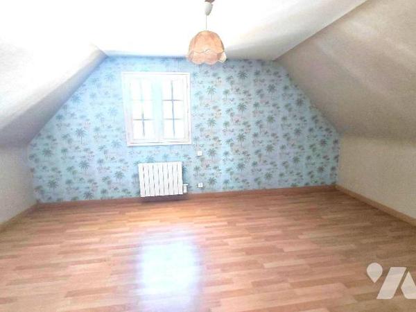 Maison 4 pièces à vendre à Pontivy (56300) - 90 m² - 3 chambres - Garage - Terrain 547 m²

Si...