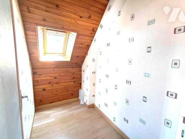 Maison 4 pièces à vendre à Pontivy (56300) - 90 m² - 3 chambres - Garage - Terrain 547 m²

Si...