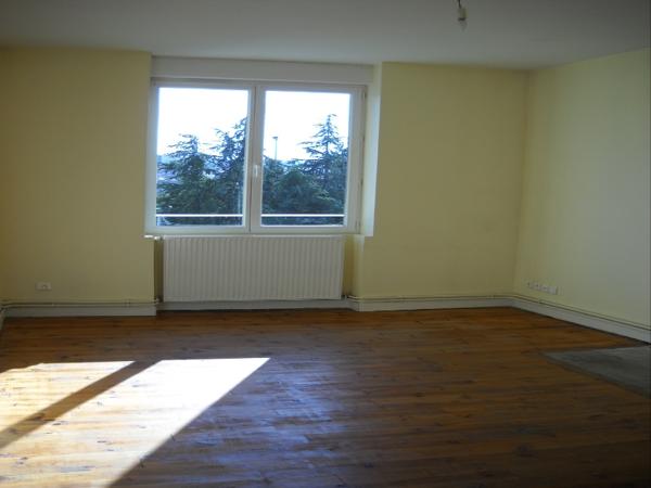 Appartement 4 pièces de 75 m² à Saint etienne