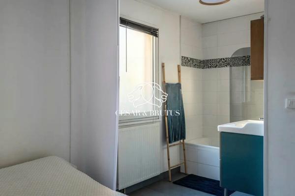 T2 – ESPRIT MAISON DE VILLE – JEAN MACE