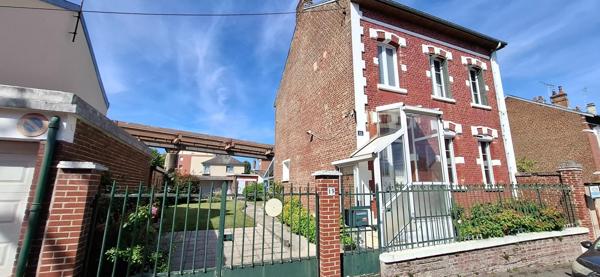 Jolie maison de caractère à 2 pas de la gare !