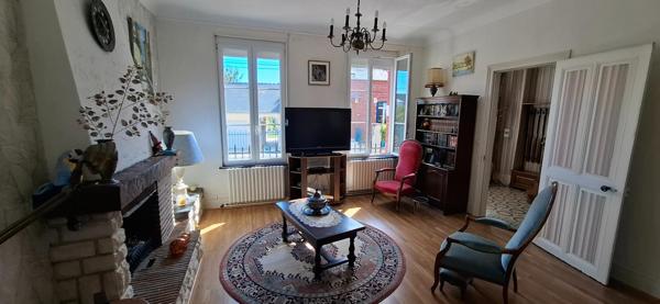 Jolie maison de caractère à 2 pas de la gare !