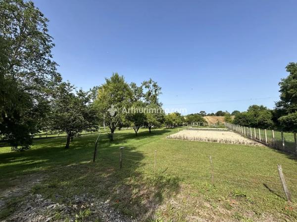 Vente Maison 6 pièces 142 m2 à Saint-Jean-d'Angély