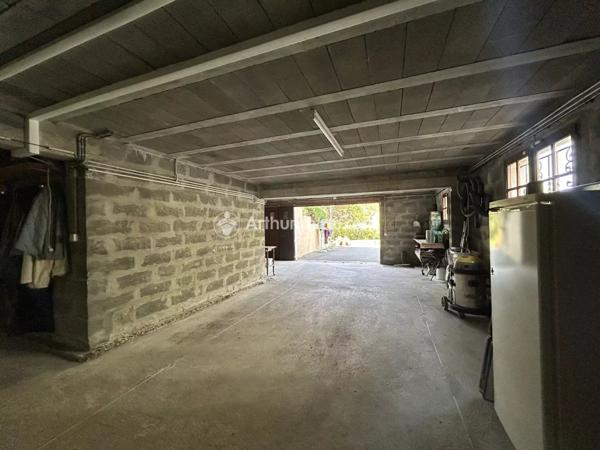 Vente Maison 6 pièces 142 m2 à Saint-Jean-d'Angély