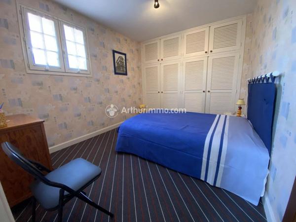 Vente Maison 6 pièces 142 m2 à Saint-Jean-d'Angély