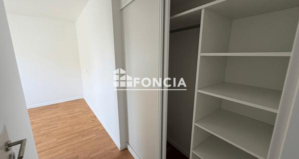 Location Appartement 3 pièces 77.81 m² - Evry 91000