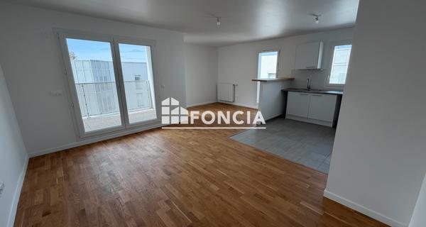 Location Appartement 3 pièces 77.81 m² - Evry 91000
