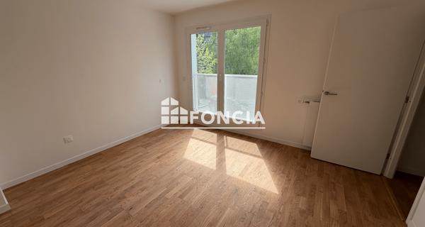 Location Appartement 3 pièces 77.81 m² - Evry 91000
