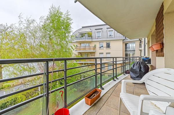 A 8 Minutes de la Gare RER D Vert de Maisons