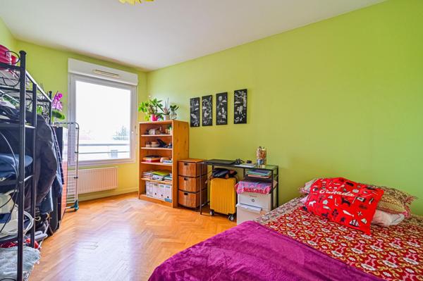 A 8 Minutes de la Gare RER D Vert de Maisons