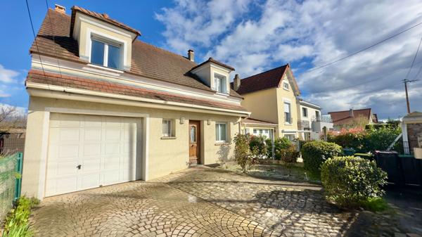 MAISON 6 PIÈCES 110M2 ATHIS MONS, CONSTRUCTION RÉCENTE AVEC SOUS-SOL