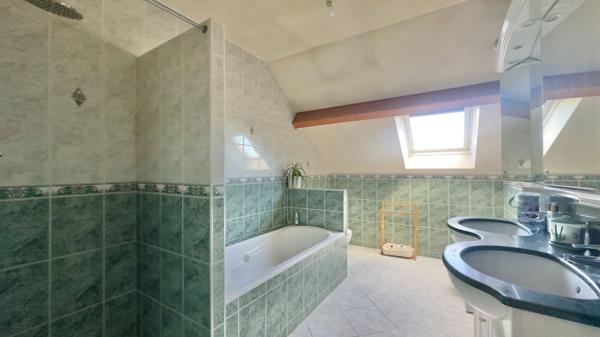 MAISON 6 PIÈCES 110M2 ATHIS MONS, CONSTRUCTION RÉCENTE AVEC SOUS-SOL