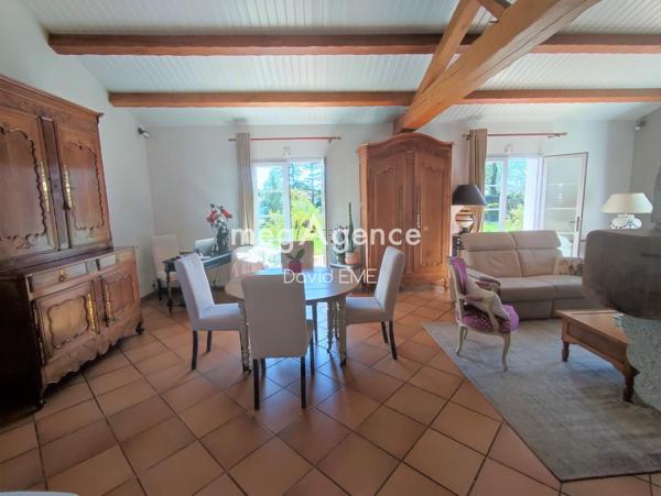 Maison à Saint-Jean-de-Monts, 85160 - 8 pièces 167m²