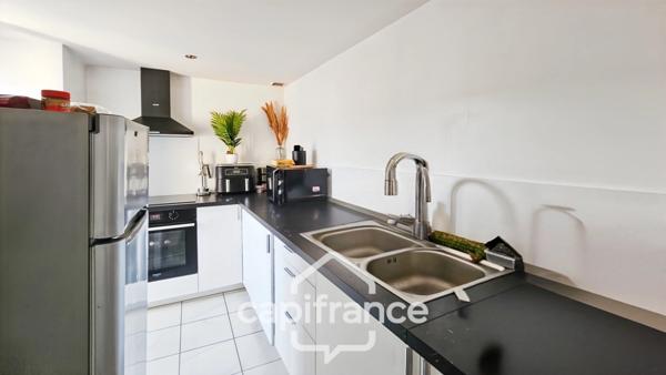 Grande maison à fort potentiel-divisible en 5 appartements- un terrain constructible- des travaux de rénovation-