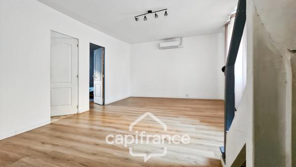 Grande maison à fort potentiel-divisible en 5 appartements- un terrain constructible- des travaux de rénovation-
