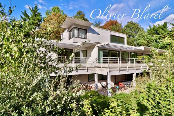 Chatou villa d'architecte 8 pièces, jardin paysagé, quartier recherché
