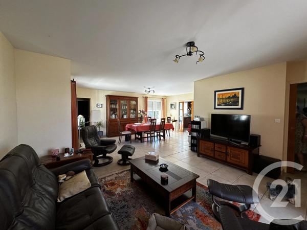 Maison à vendre  5 pièces - 144,76 m 2   LE LOROUX BOTTEREAU  - 44