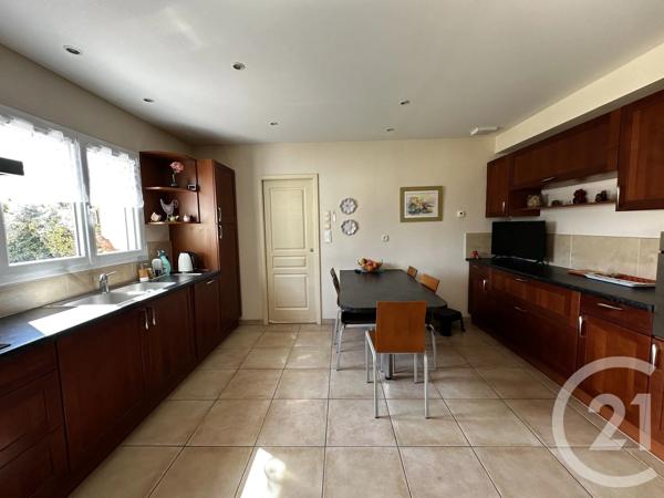 Maison à vendre  5 pièces - 144,76 m 2   LE LOROUX BOTTEREAU  - 44