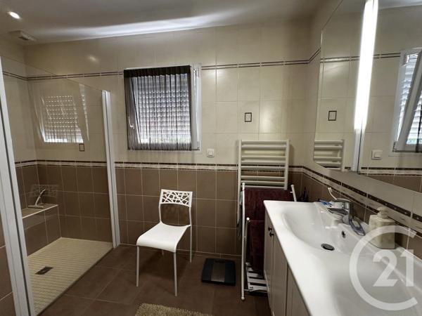 Maison à vendre  5 pièces - 144,76 m 2   LE LOROUX BOTTEREAU  - 44