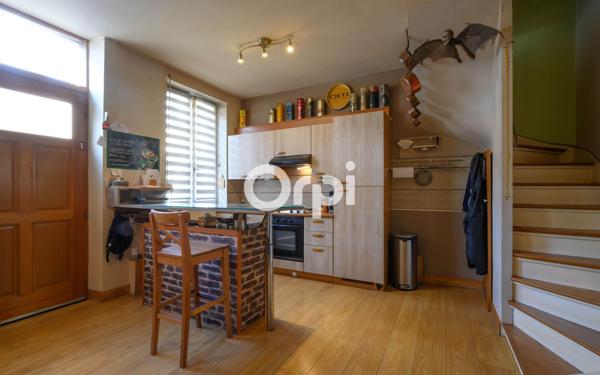 Maison à vendre    2 pièces •  Armentières