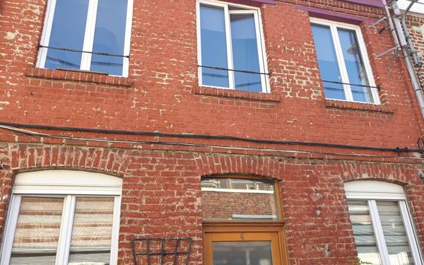 Maison à vendre    2 pièces •  Armentières