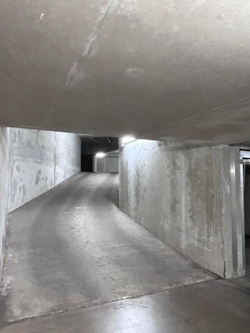 Parking à vendre |                                       Villeurbanne |                                        |     13 m²