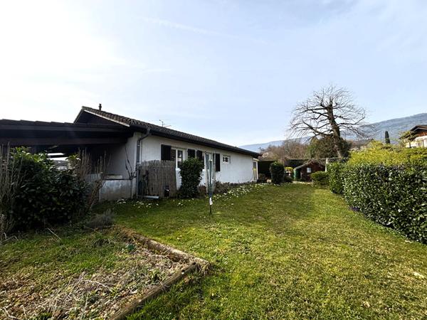 RARE à la vente - Maison de plain-pieds sur les premières hauteurs à 5 minutes du centre de La Motte-Servolex