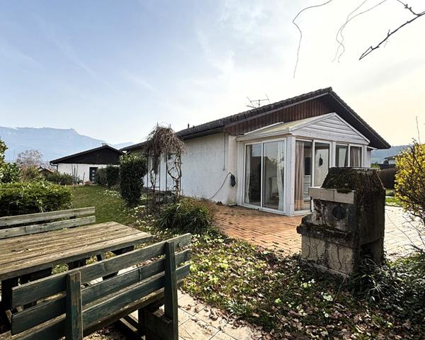 RARE à la vente - Maison de plain-pieds sur les premières hauteurs à 5 minutes du centre de La Motte-Servolex