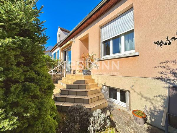 Nestenn Igny - Maison rénovée avec vue dégagée - Vauhallan - 3 chambres - Sous-sol total - Terrain 633 m² - Terrasse sud - Proche Igny, Vélizy & Plateau de Saclay