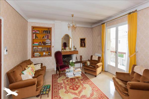 Maison à vendre |  Auch |  6 pièces | 201 m²