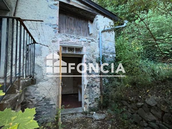 À vendre Immeuble 281 m² - La Javie 04420